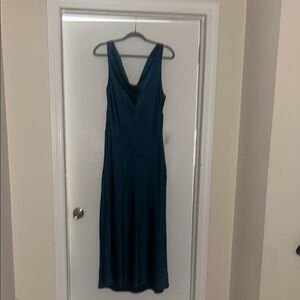 Elegant Teal Sleeveless Dress